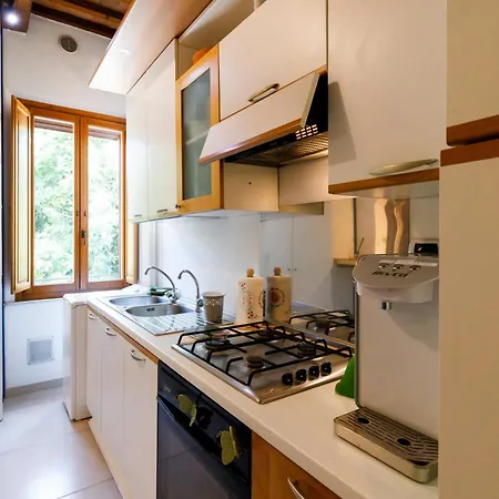 Charming - Basilica Of San Francesco Apartment