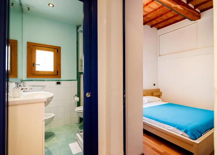 Guesthost - Basilica Of San Francesco