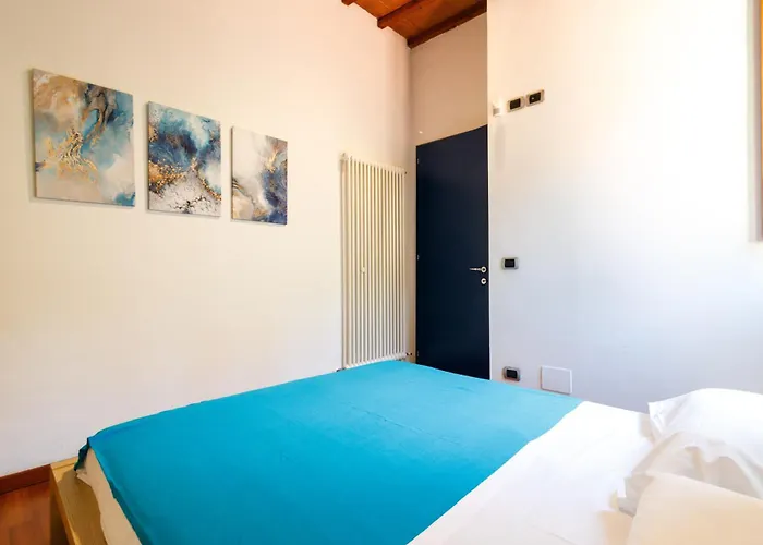 Guesthost - Basilica Of San Francesco * Siena