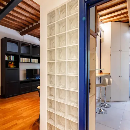 Guesthost - Basilica Of San Francesco * Siena