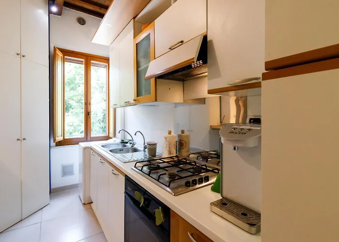 Guesthost - Basilica Of San Francesco Apartman